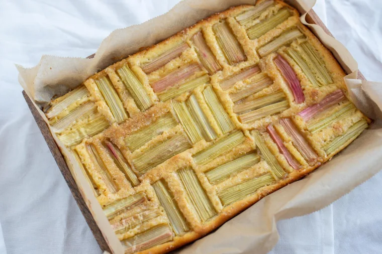 Gâteau à la rhubarbe